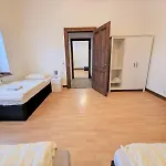 Vs Workers T1-6 Apartahotel 3*