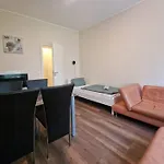 Vs Workers T1-6 Apartahotel 3*