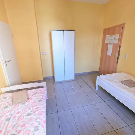 Vs Workers T1-6 Aparthotel