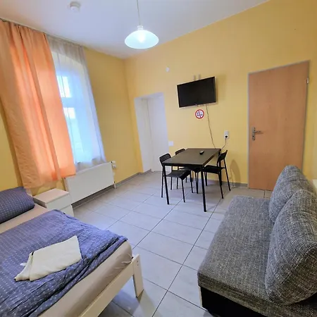 Vs Workers T1-6 Апарт-отель