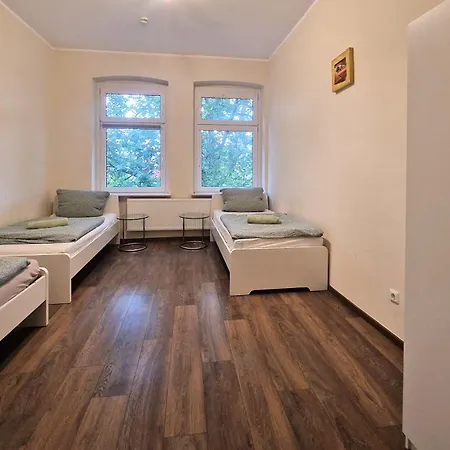 Vs Workers T1-6 Апарт-отель