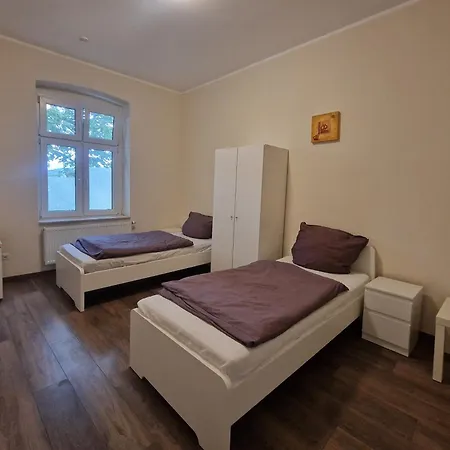 Vs Workers T1-6 Апарт-отель Бергиш-Гладбах