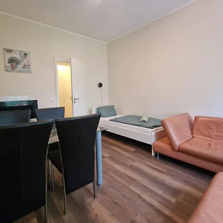 Vs Workers T1-6 Aparthotel 3*