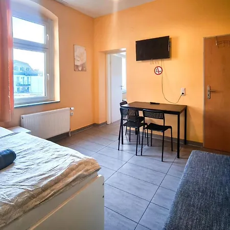 Vs Workers T1-6 3* Бергиш-Гладбах