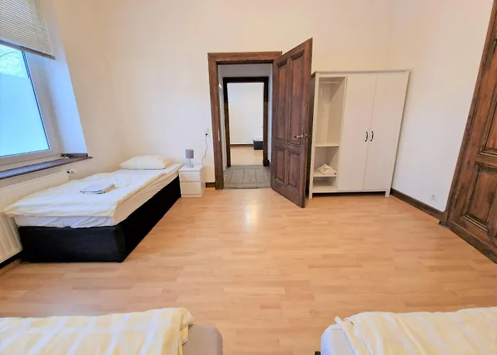 Vs Workers T1-6 Aparthotel 3*