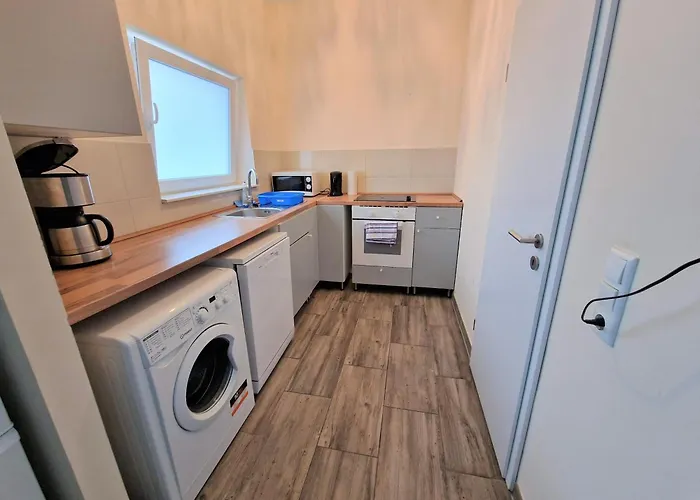 Vs Workers T1-6 Aparthotel 3*