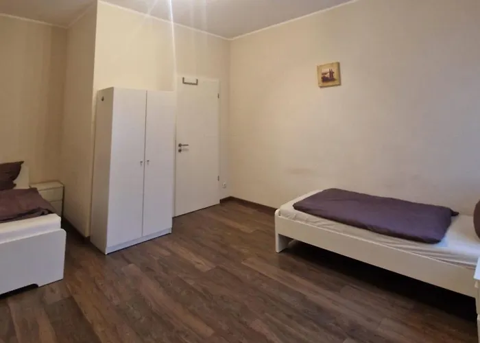 Vs Workers T1-6 Aparthotel 3*